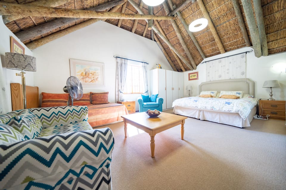 Family Cottage, 2 Bedrooms | 2 bedrooms, in-room safe, iron/ironing board, free WiFi