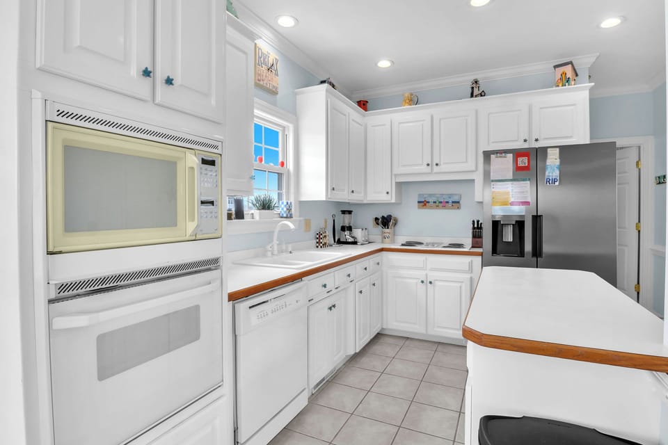 Kitchen - 1st Floor North