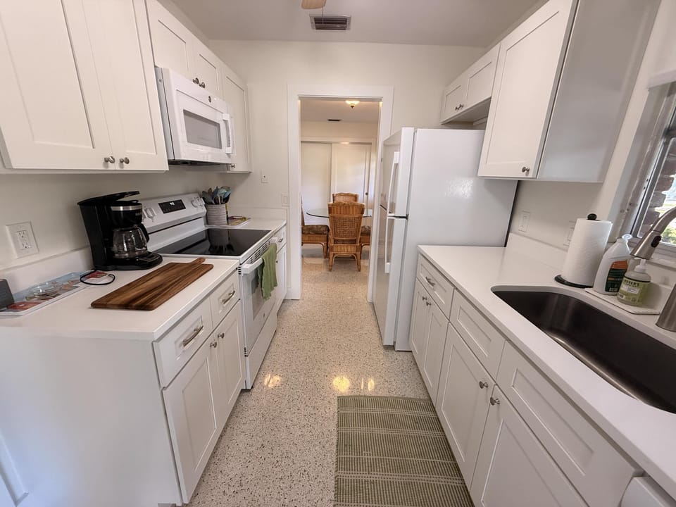 Sea Spray kitchen