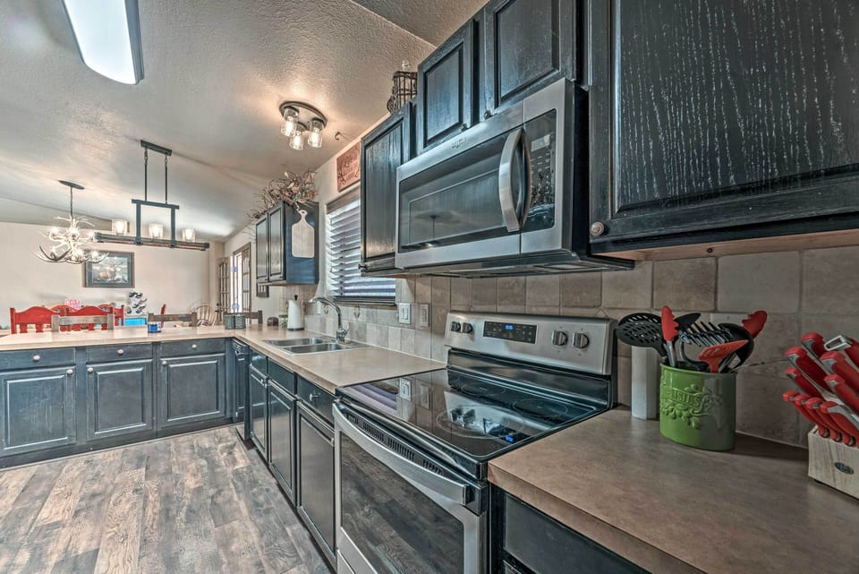 Fully Equipped Kitchen | Cooking Basics