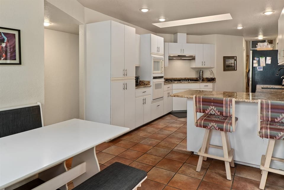 Extra seating at kitchen counter