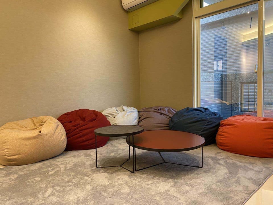Comfort Apartment (6 people) | Living room | Flat-screen TV