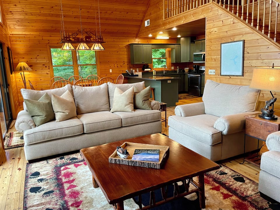 Enjoy the open space that keeps everyone together!