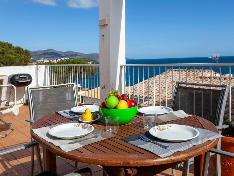 Property, Room, Vacation, Balcony, Furniture, Azure, Table, House, Building, Real Estate