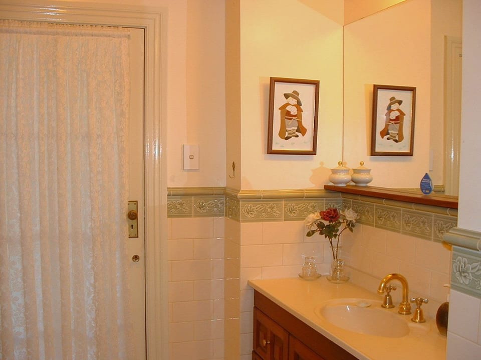 Riviera Bed and Breakfast Bed and Breakfast in Gold Coast
