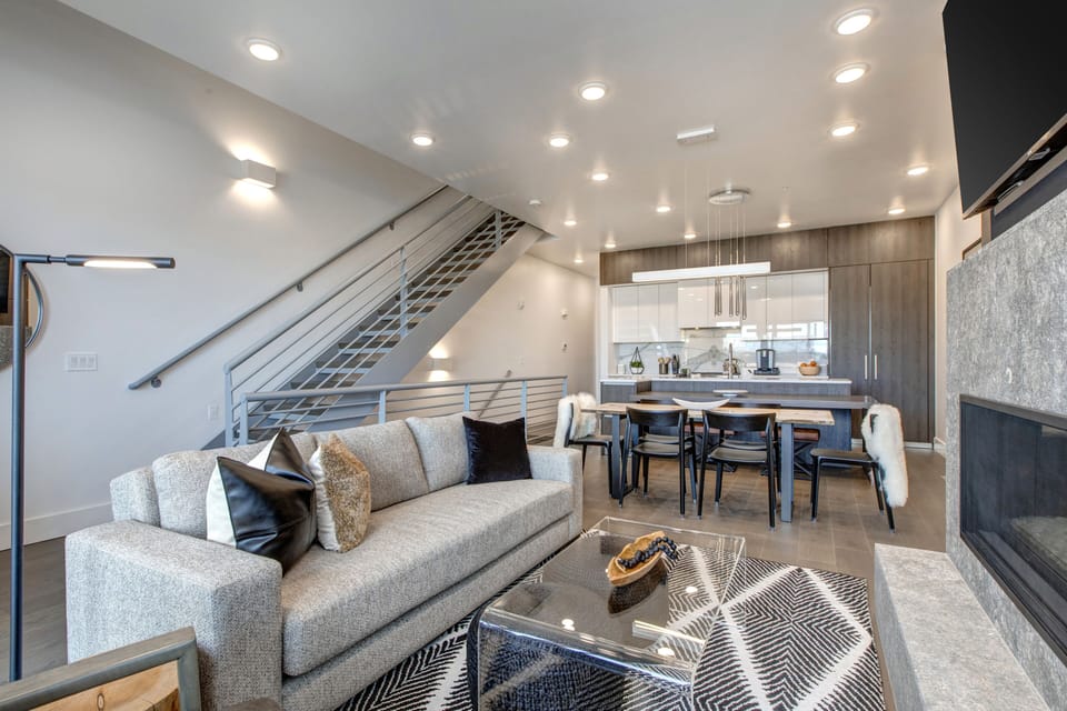 New SKI-IN/SKI-IN Townhome in the Canyons Village