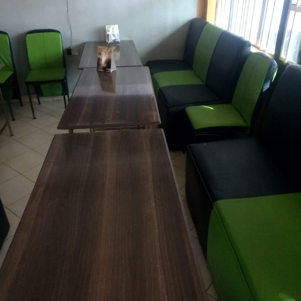 Tausi Bar & Lodging Bed and Breakfast in Kenya