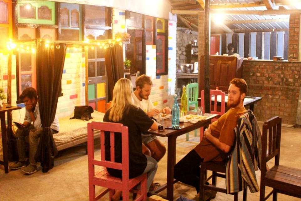 The Hostalgic Jibhi - Hostel Hostel in Himachal Pradesh