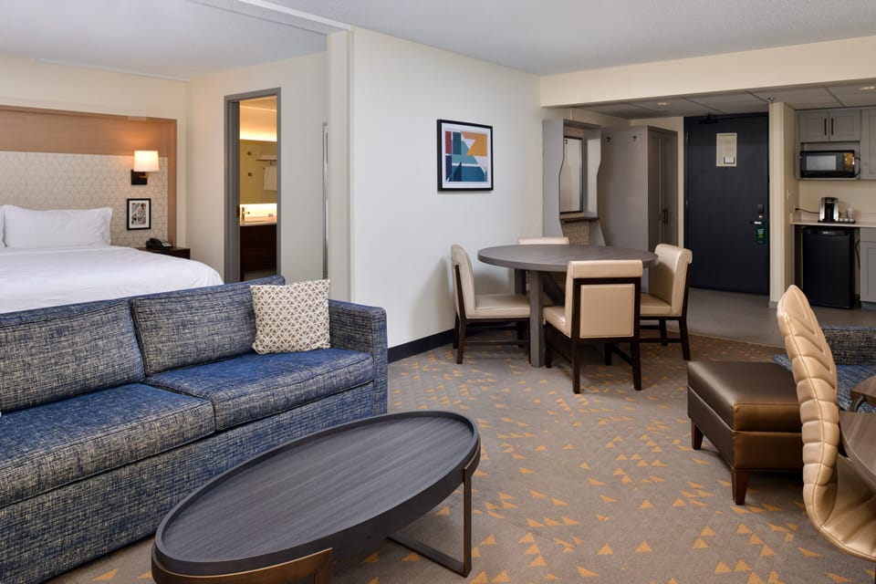 1 bedroom, in-room safe, desk, blackout drapes