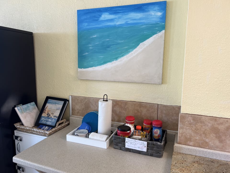 KITCHEN AREA.