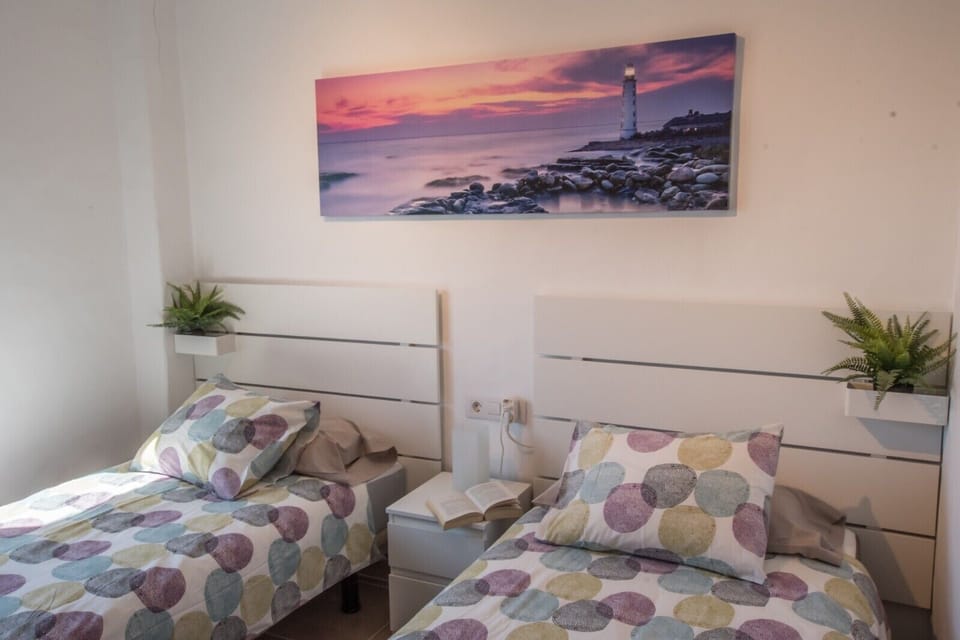 Coral Apartment Twin room