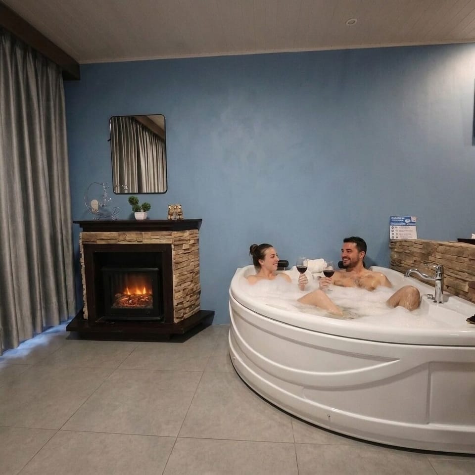 Yellow Tree Suites Hotel in Alajuela Province