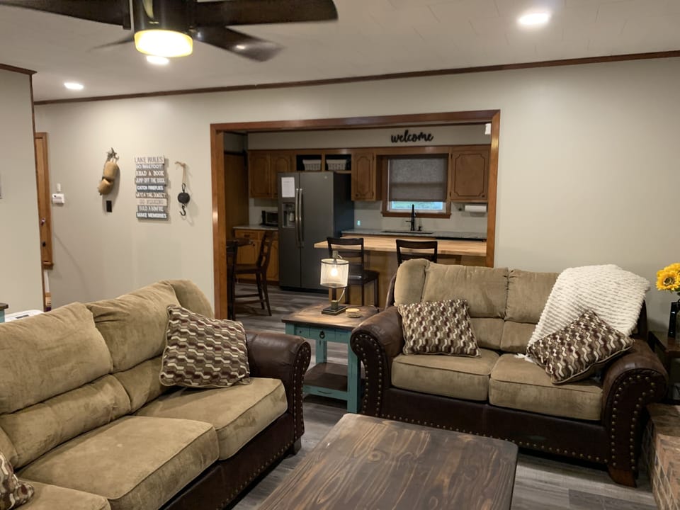 Kitchen/dining area from living room