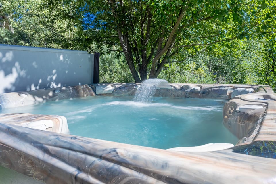 Private Hot Tub
