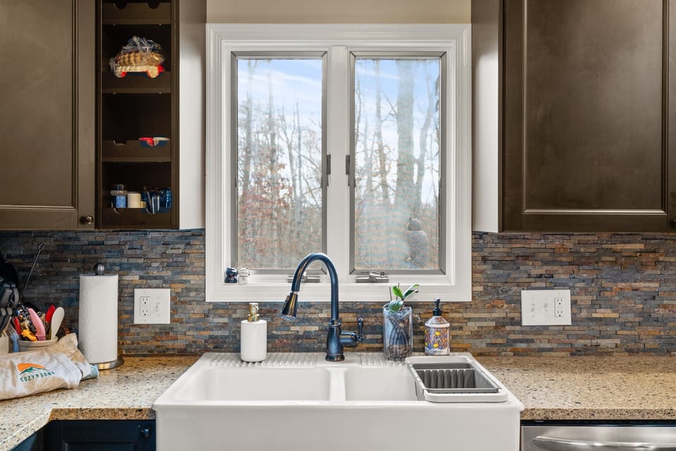 Fully stocked kitchen with a view :)
