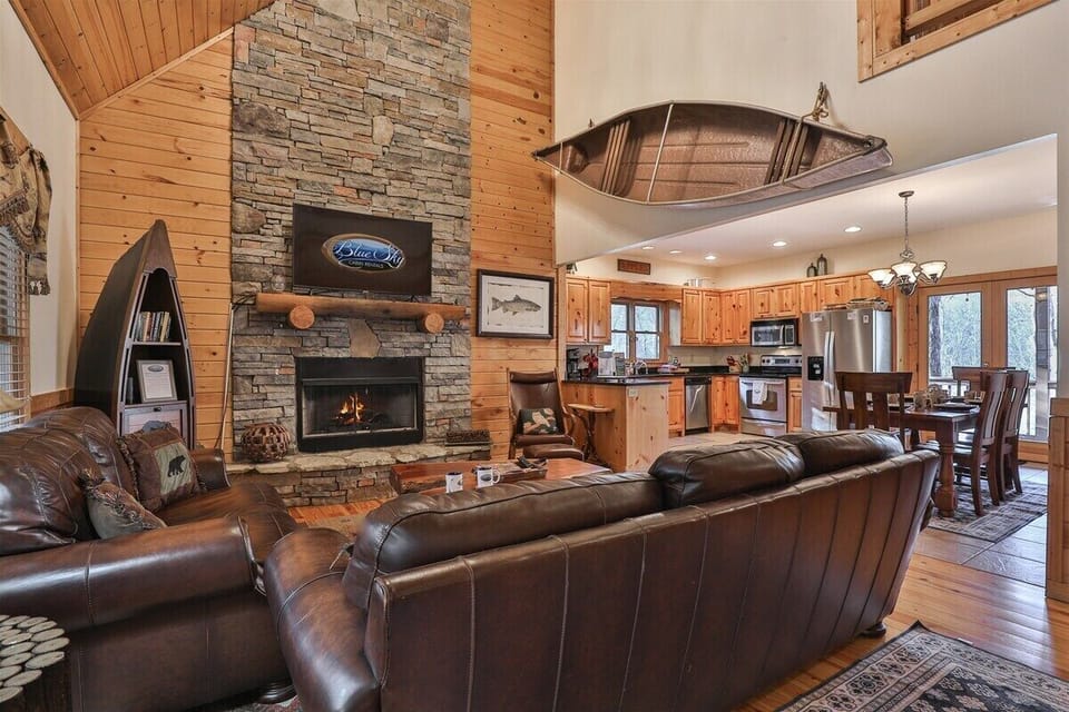 Grand Living Area