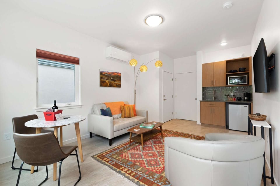 comfortable space within blocks of coffee shops and fun eateries!