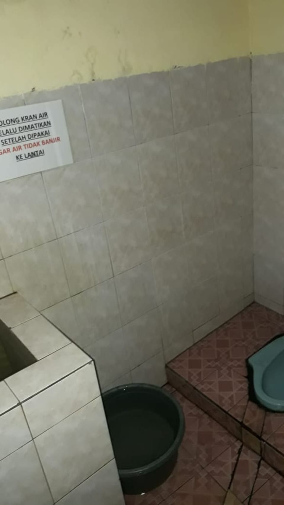Standard Room, Women only | Bathroom | Shower, towels