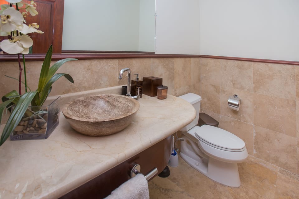 Half bathroom by the living room