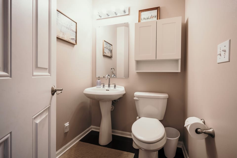 Bathroom 1- First Floor
