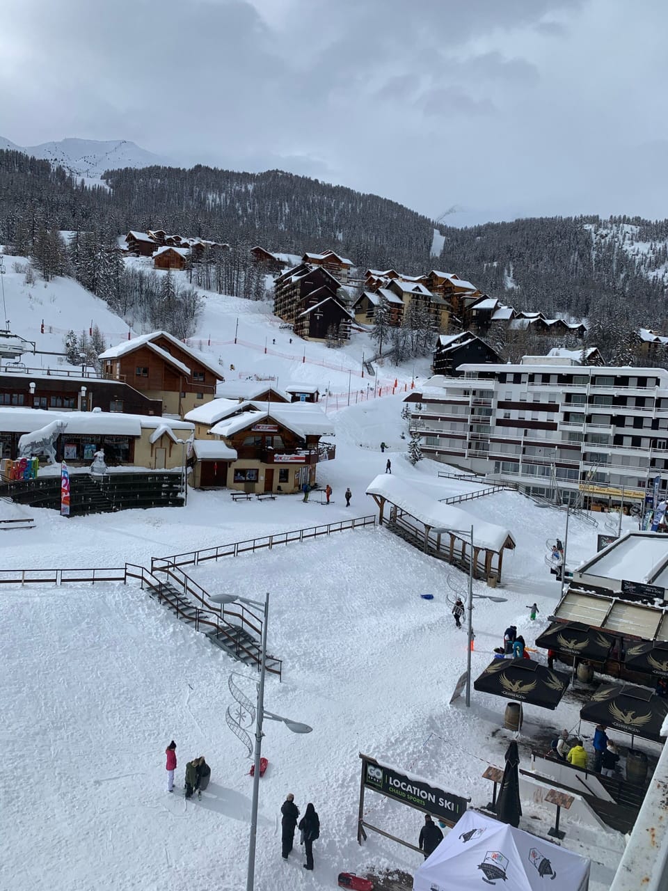 Snow and ski sports