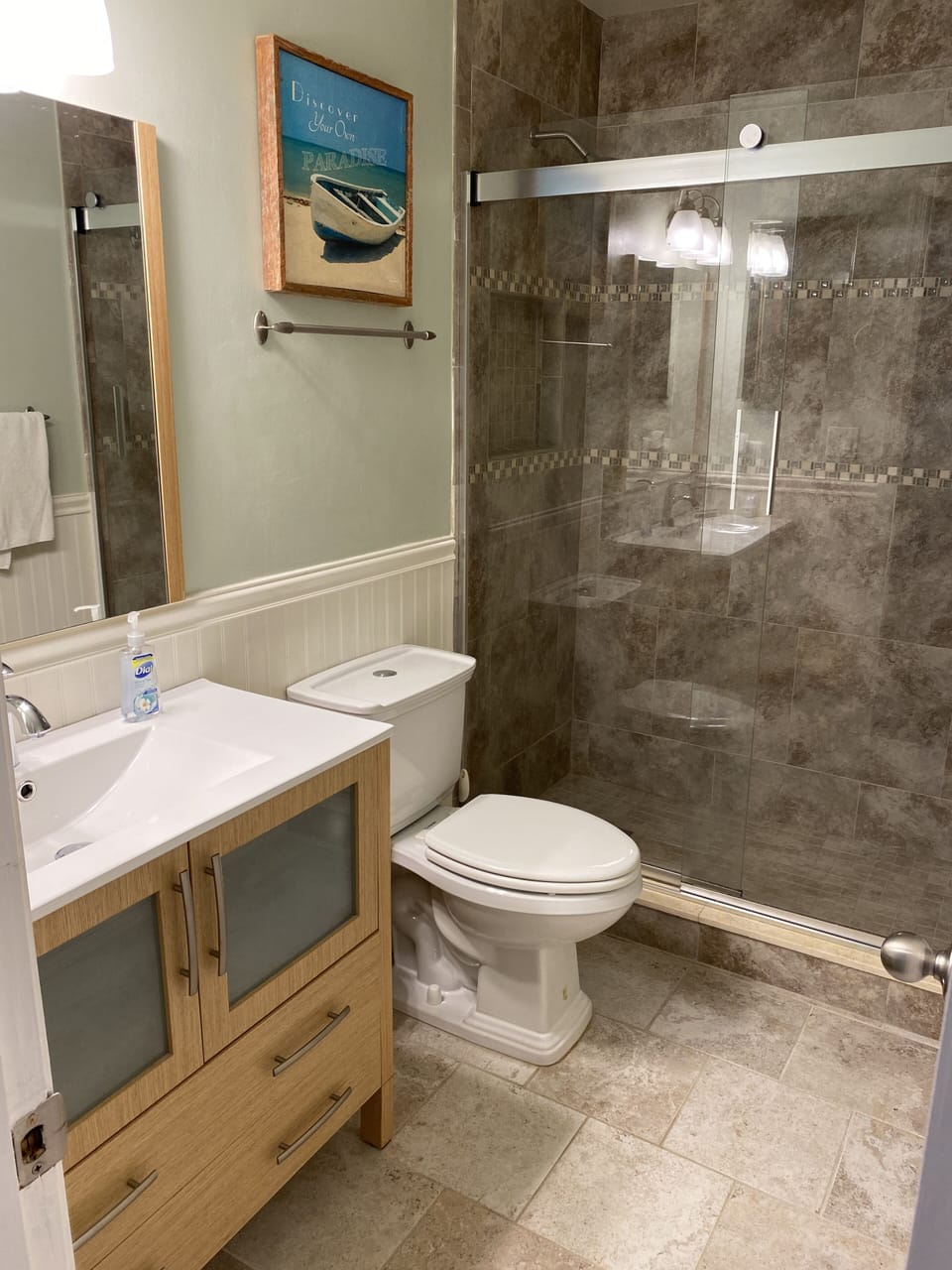 Full bathroom upstairs by bedrooms.