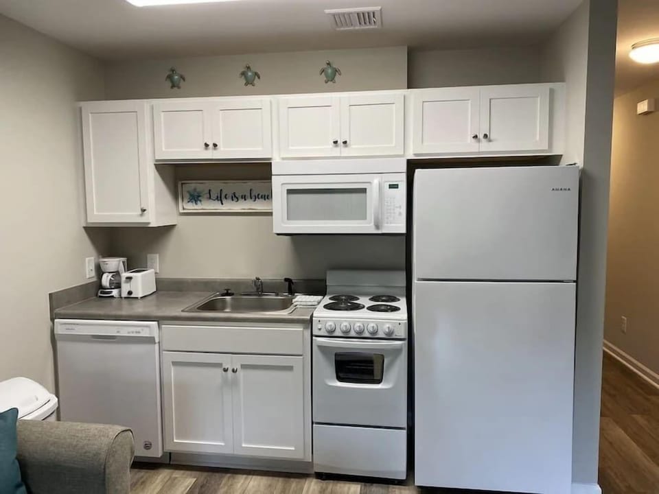 Kitchenette
