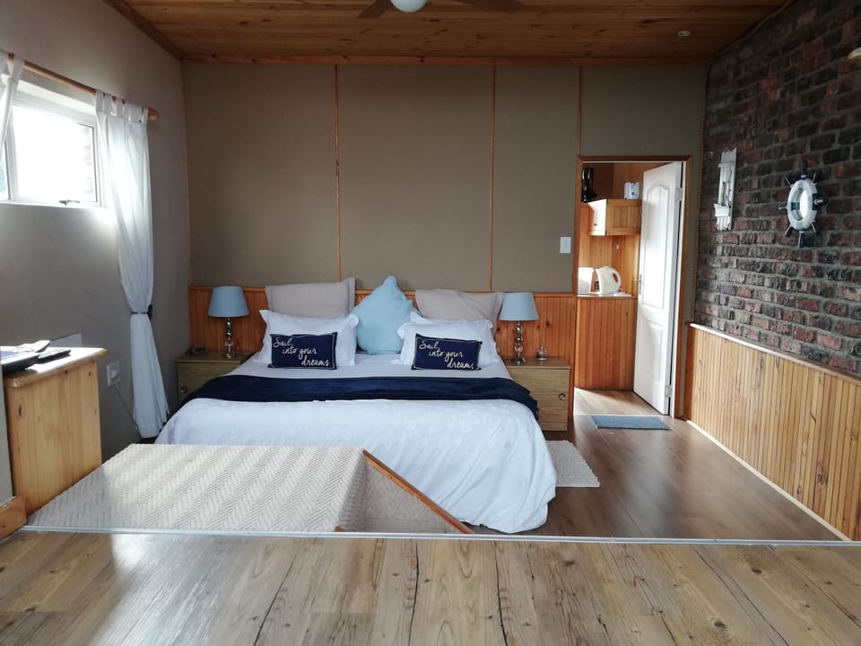 Basic Double or Twin Room, Balcony (Seastar) | Memory foam beds, in-room safe, individually decorated