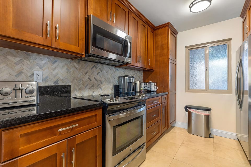 Fully equipped kitchen