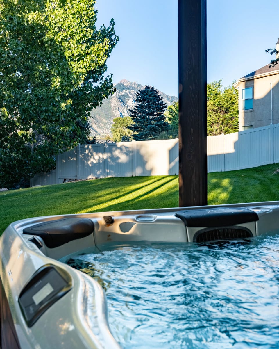 Relaxing Hot tub