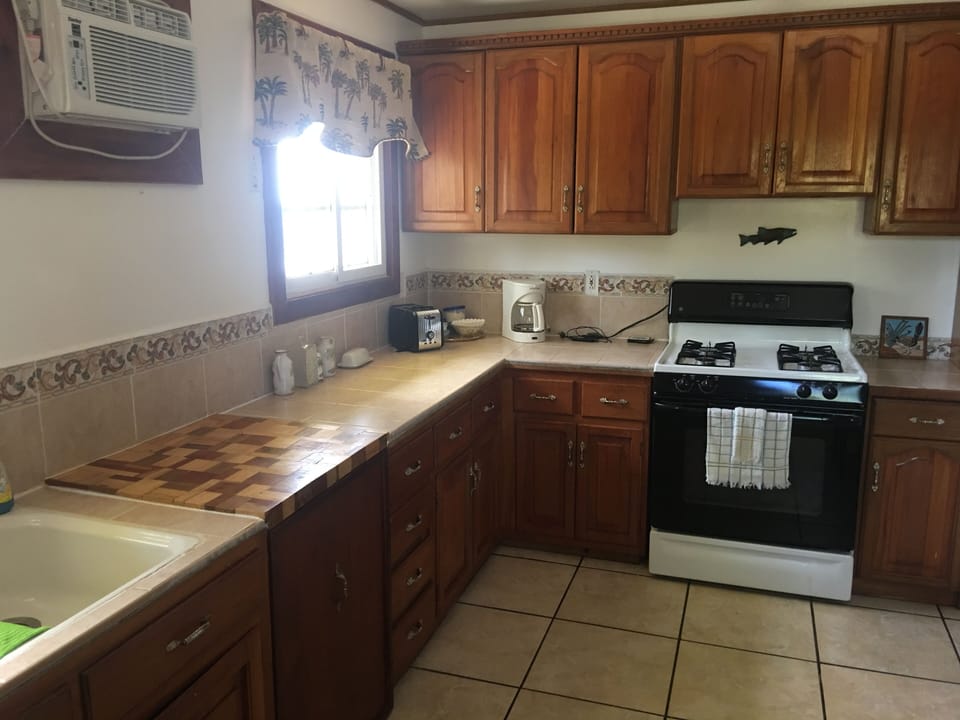 More than ample counter space at Reef Point