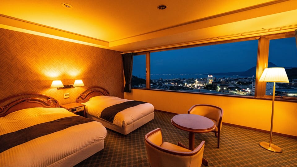 Superior Twin Room with Bath (Ocean View), Non-Smoking | WiFi (free)
