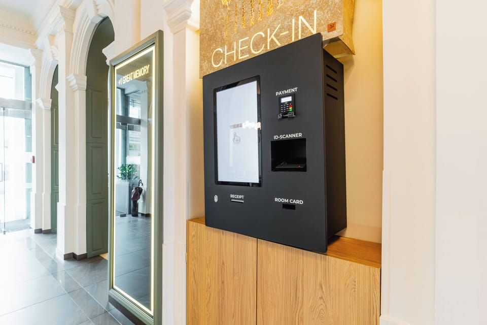 Check-in/check-out kiosk