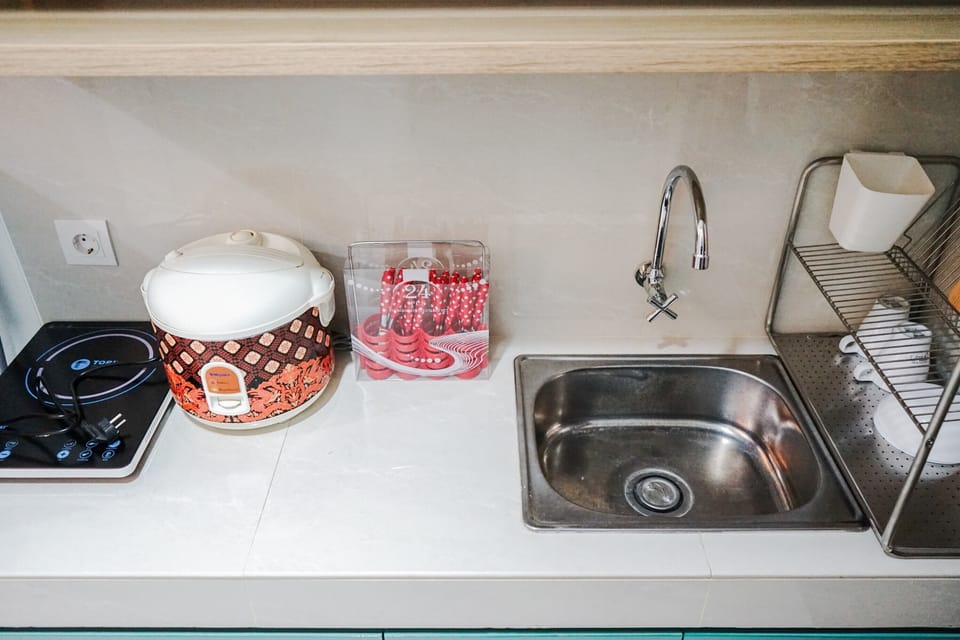 Fridge, stovetop, cookware/dishes/utensils