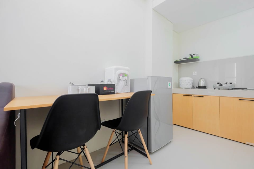 Room | In-room dining