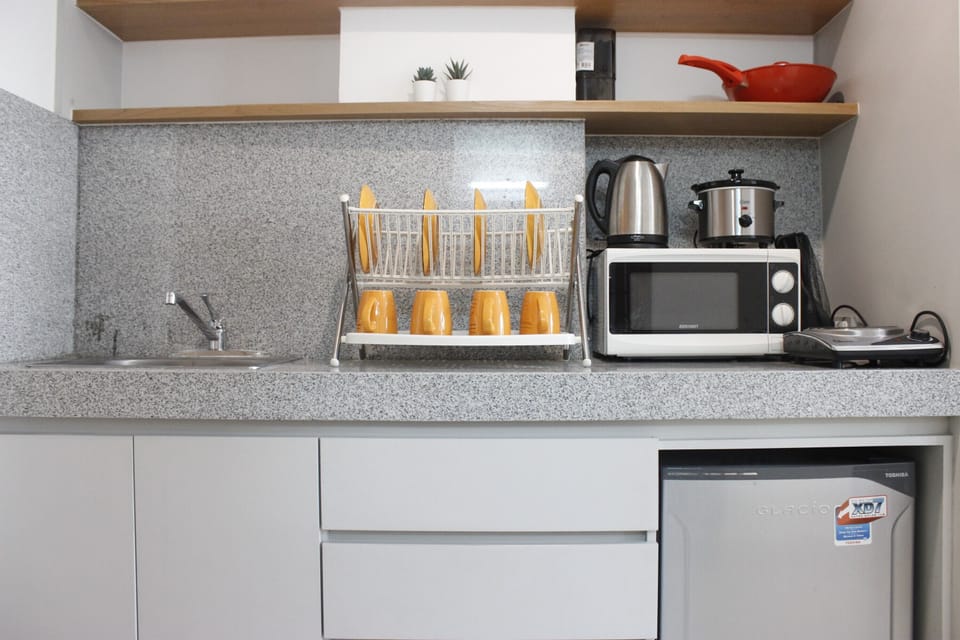 Room | Private kitchen | Fridge, microwave, stovetop, electric kettle