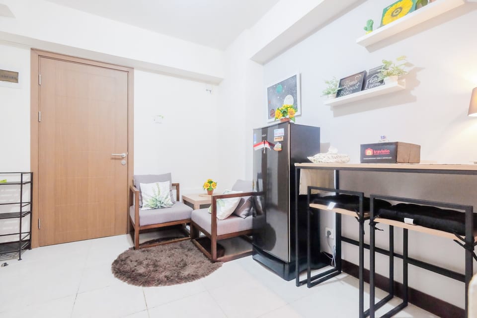 Room | Living area | TV