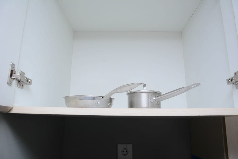Room | Private kitchen | Fridge, stovetop, electric kettle, cookware/dishes/utensils