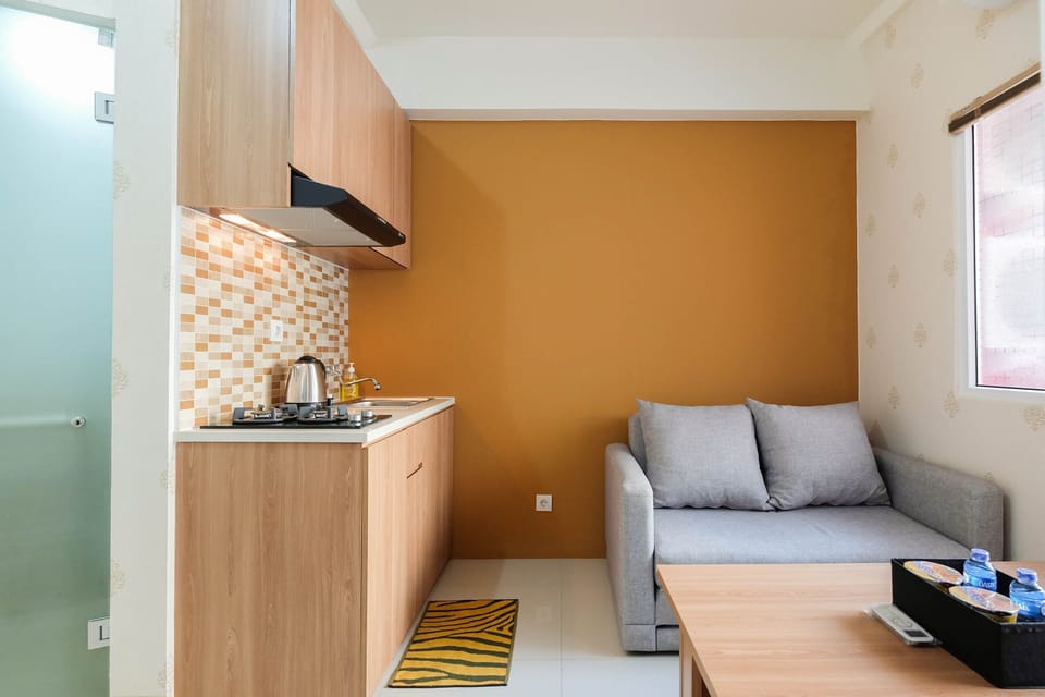 Room | Living area | TV