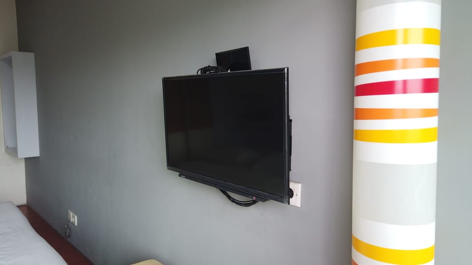 Room | Room amenity
