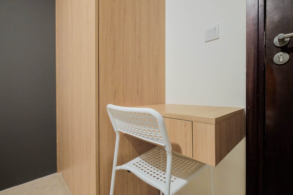 Room | In-room dining