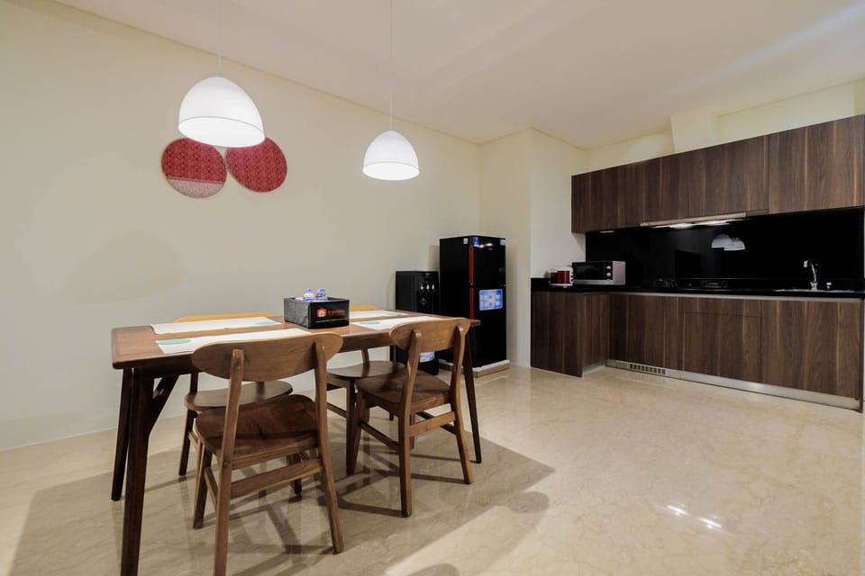 Room | Living area | TV