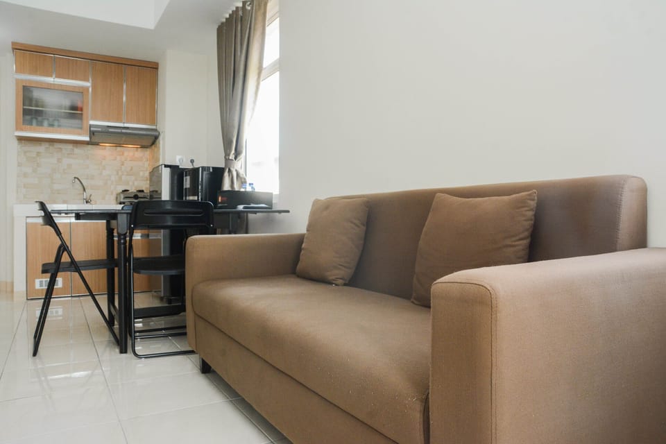 Room | Living area | TV
