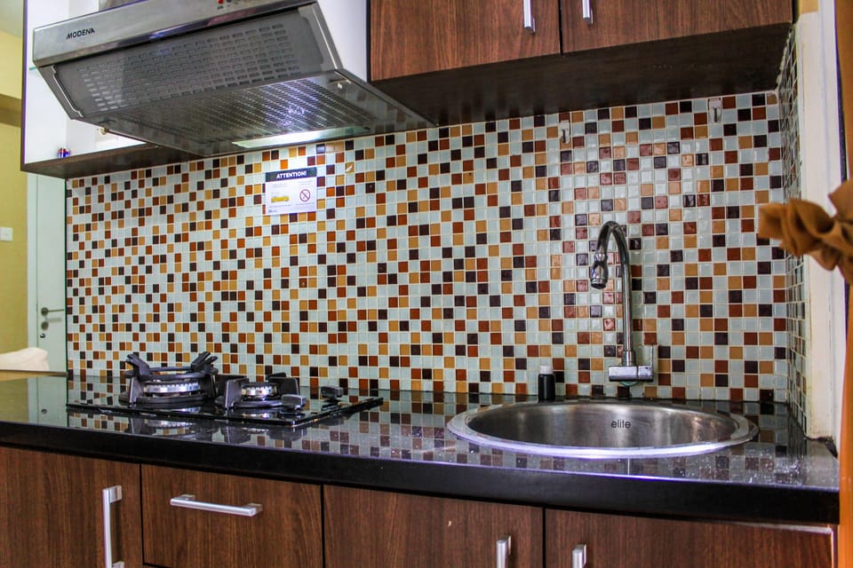 Room | Private kitchen | Fridge, stovetop, dishwasher, electric kettle