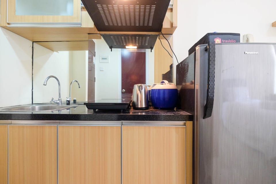 Room | Private kitchen | Fridge, stovetop, dishwasher, electric kettle