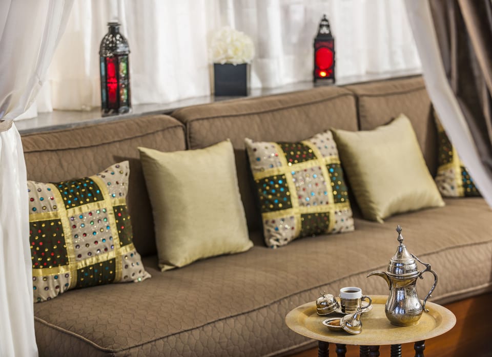 Couples treatment rooms, sauna, hot tub, steam room, Turkish bath