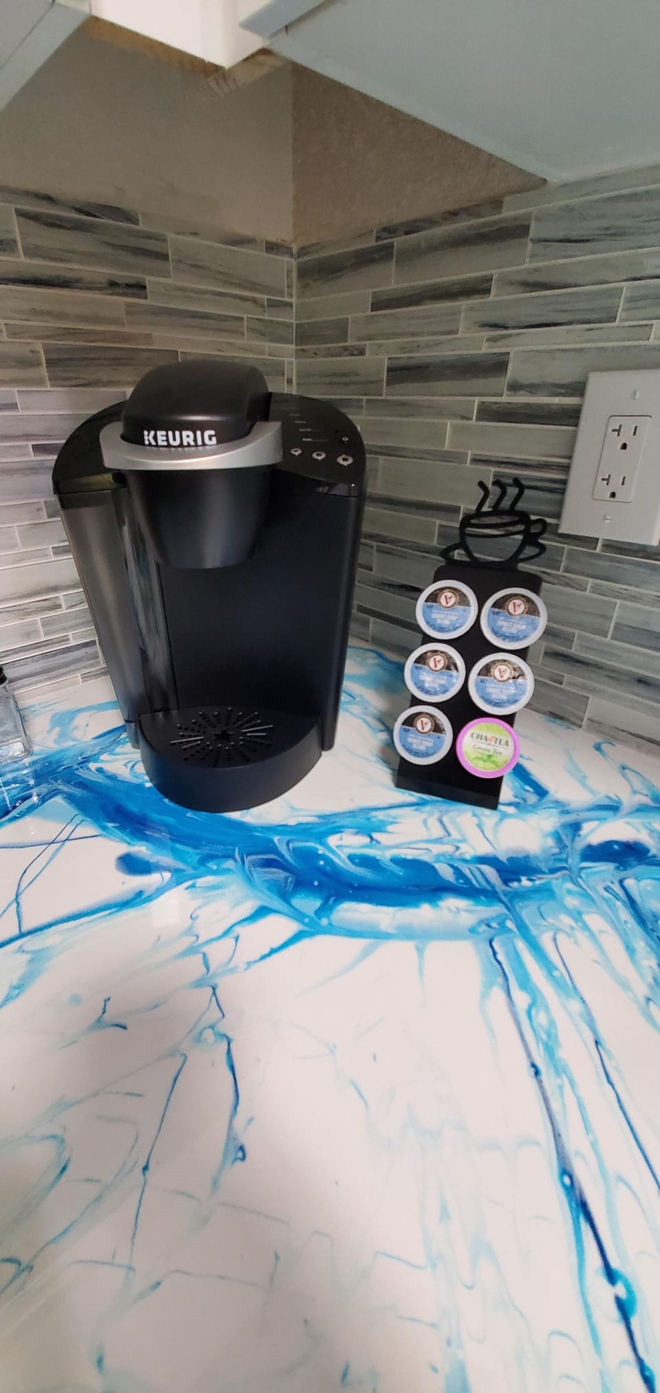 Enjoy complementary coffee in the new Keurig!