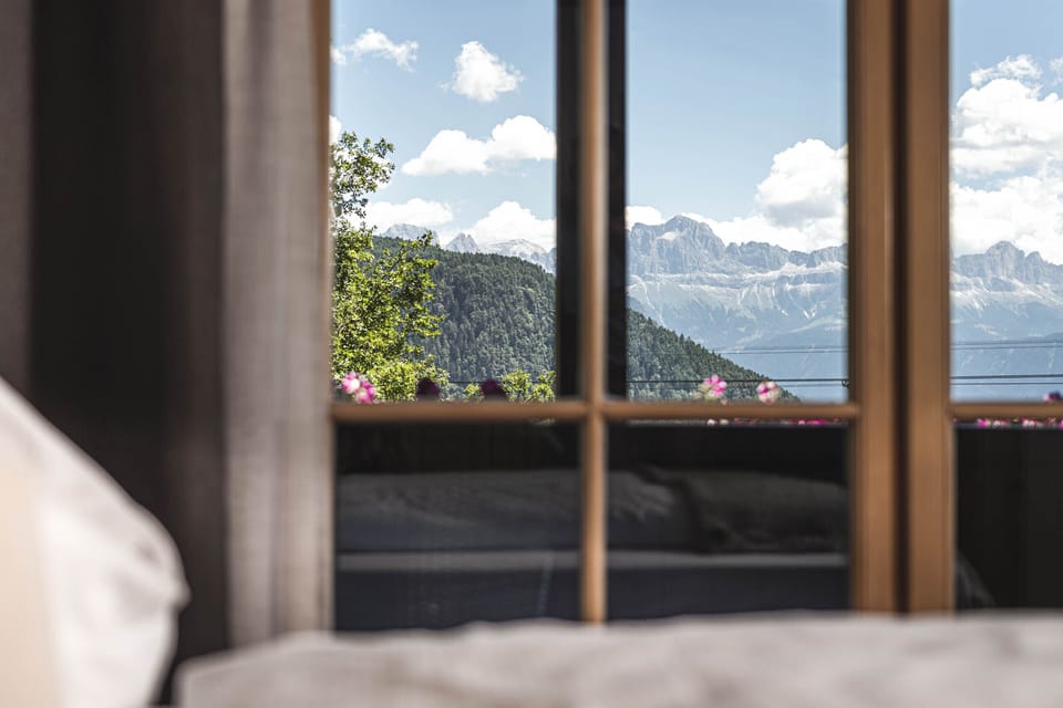 Suite | Mountain view