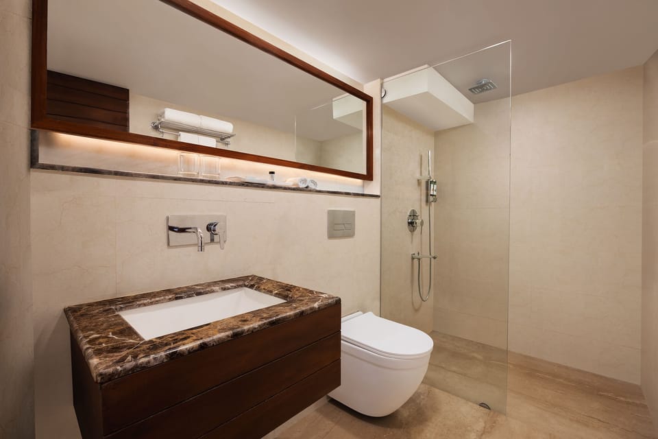 Superior Room, 1 Double Bed | Bathroom | Shower, rainfall showerhead, designer toiletries, hair dryer