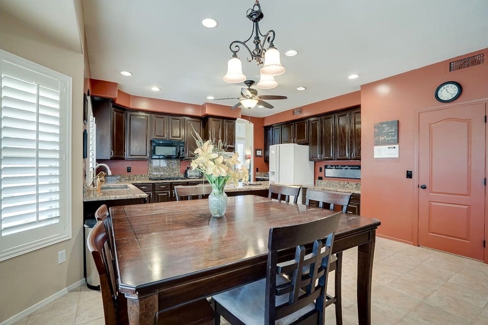 Spacious kitchen